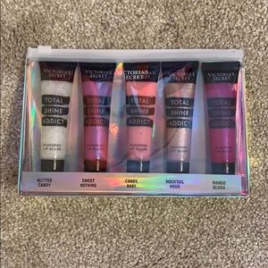 Victoria’s Secret lip gloss set